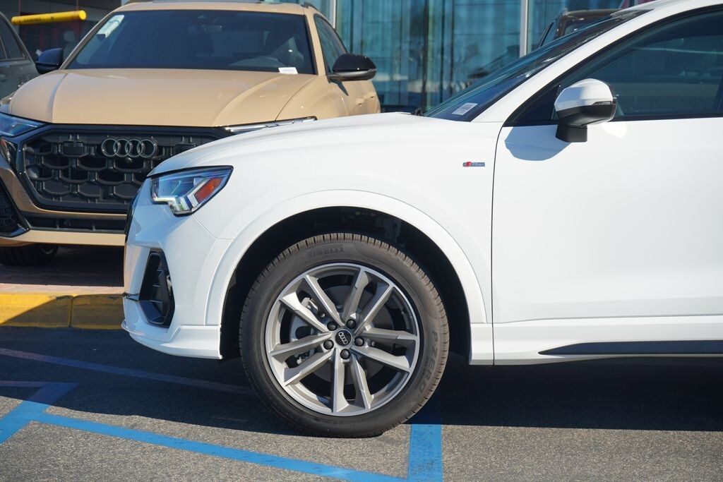 New 2025 Audi Q3 45 S line Premium SUV