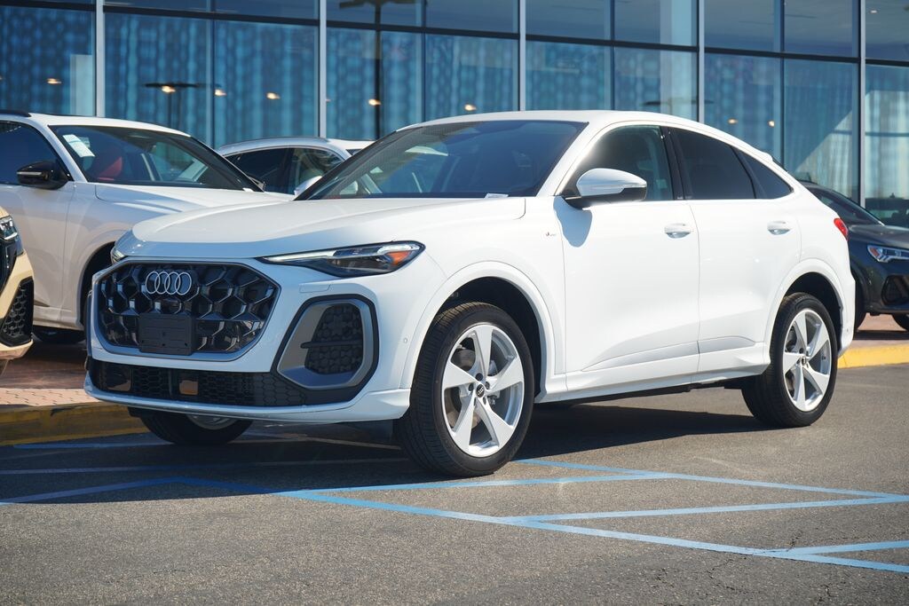 New 2025 Audi Q5 2.0T Premium SUV