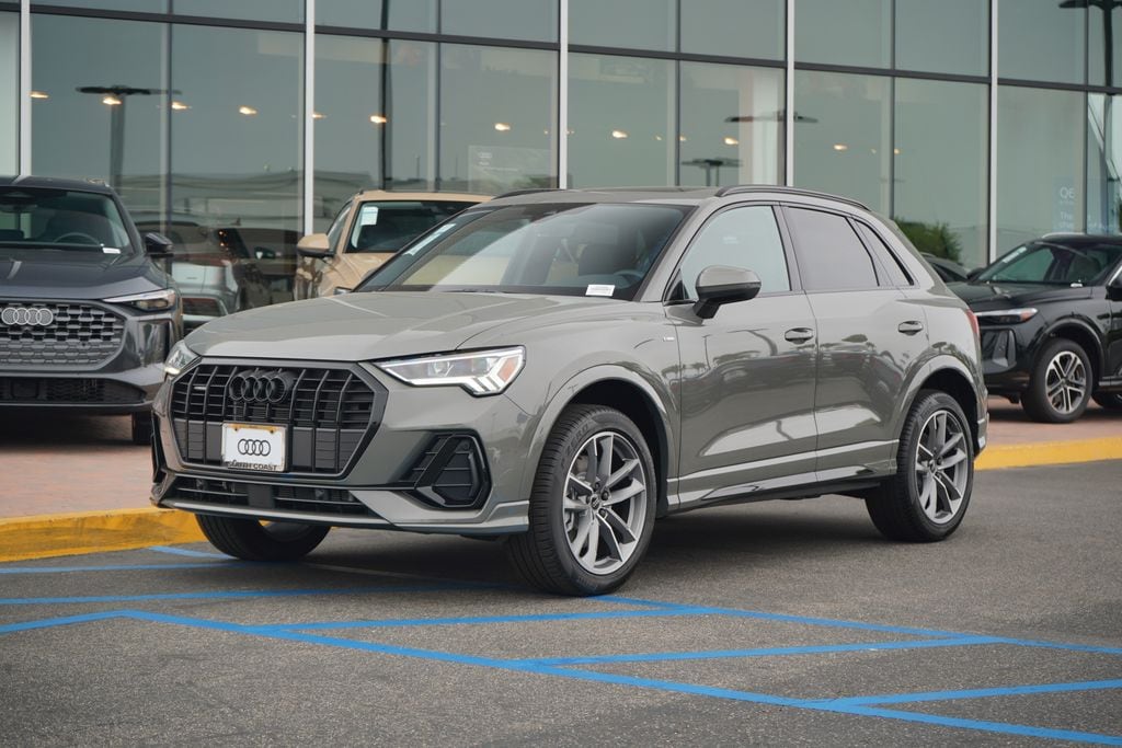 2025 Audi Q3 S Line Premium's photo
