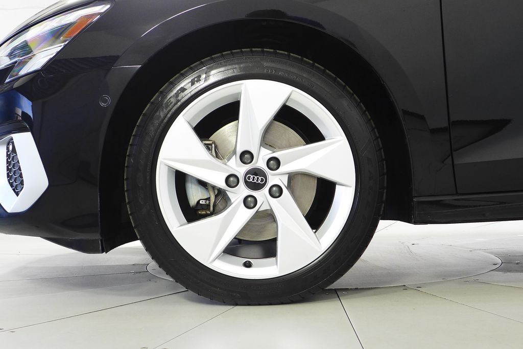 2023 Audi A3 40 Premium photo 4