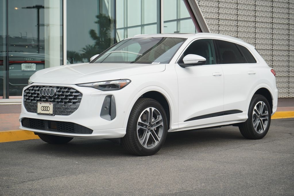 New 2025 Audi Q5 Premium SUV