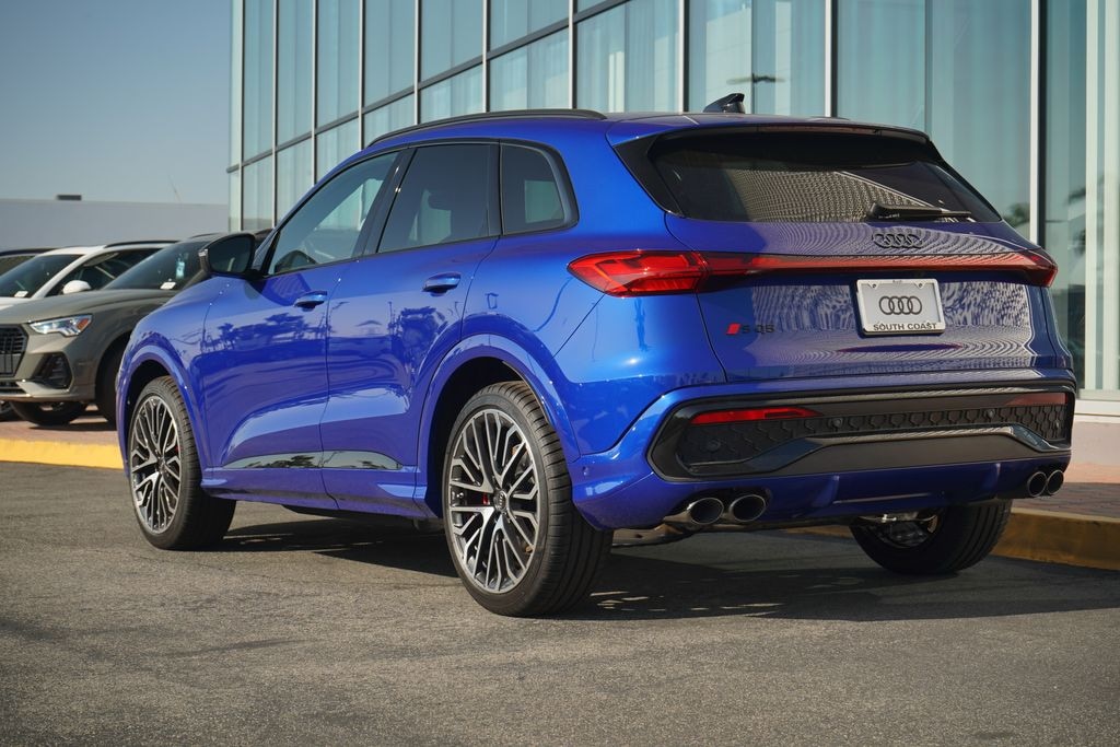 New 2025 Audi SQ5 Prestige SUV