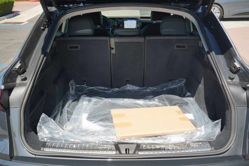 2025 Audi Q5 Sportback Premium Plus - Photo 11