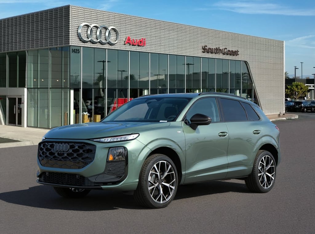 2026 Audi Q3 S line quattro's photo