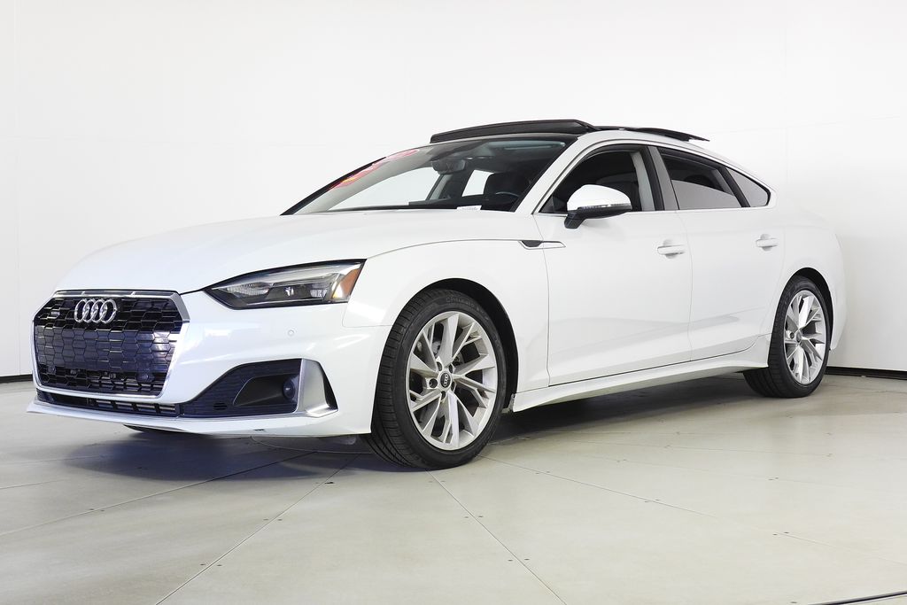 2022 Audi A5 40 Premium photo 2