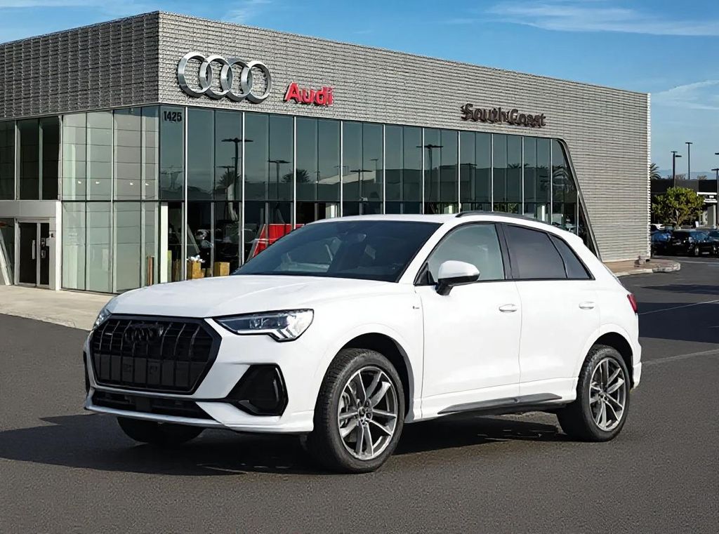 2025 Audi Q3 S Line Premium's photo