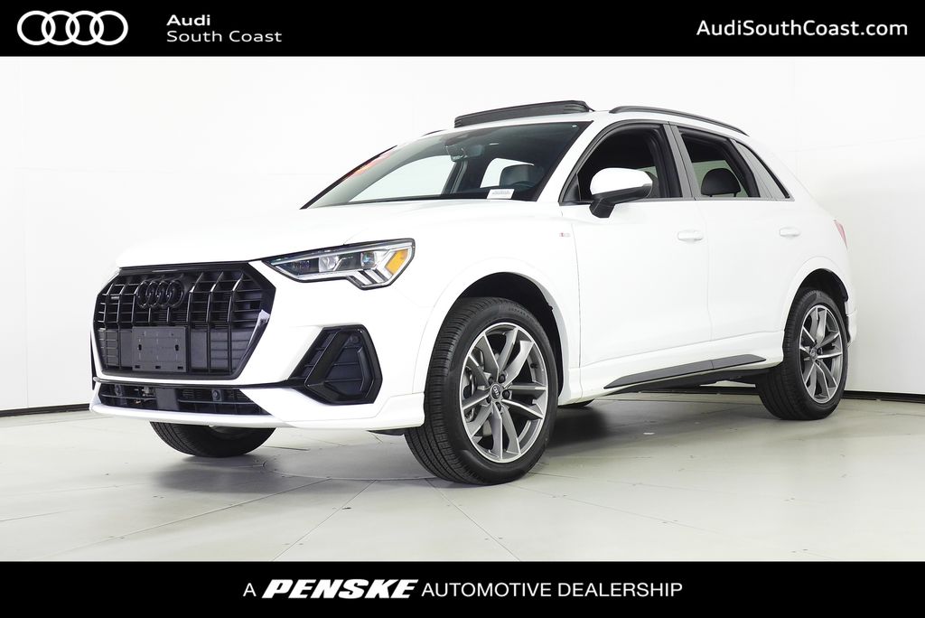 2023 Audi Q3 45 TFSI S Line Premium quattro's photo