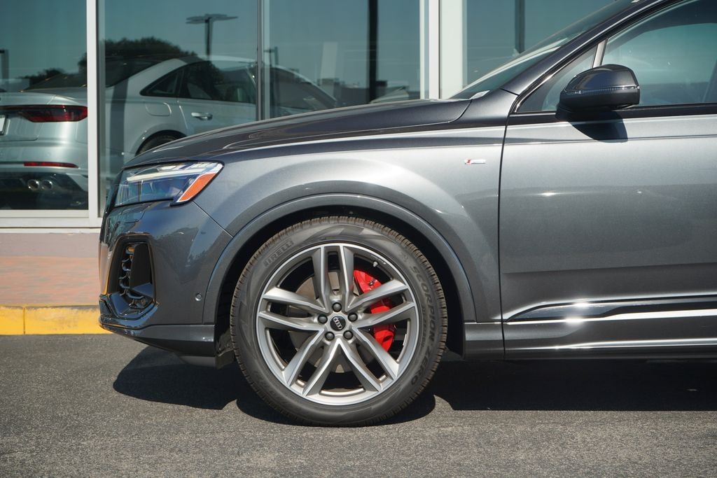 New 2026 Audi Q7 Prestige SUV