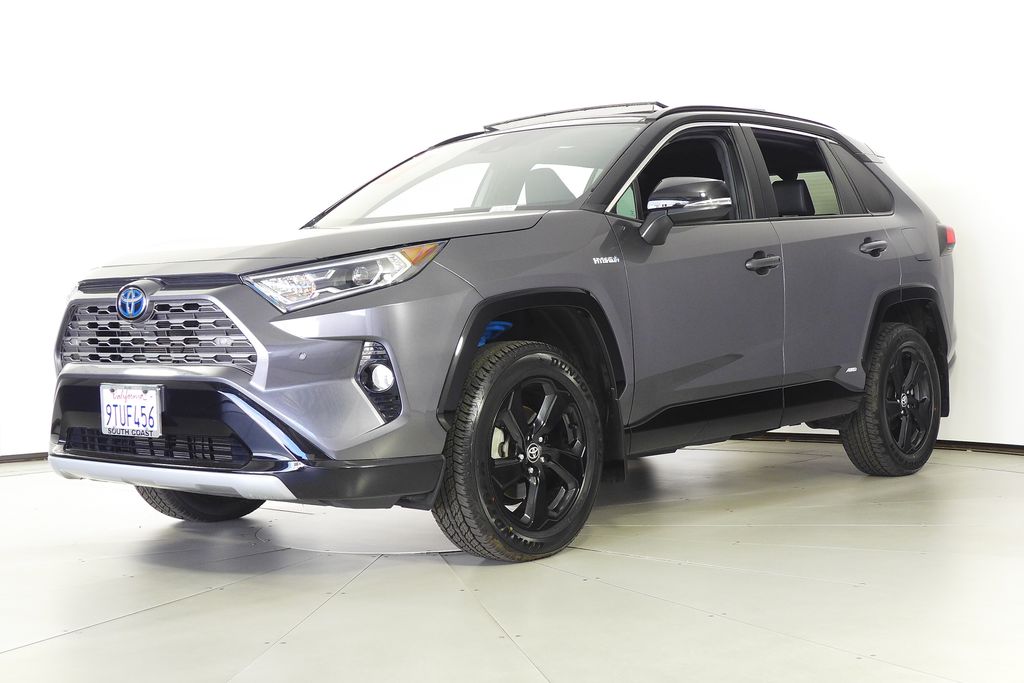 2021 Toyota RAV4 Hybrid XSE photo 2