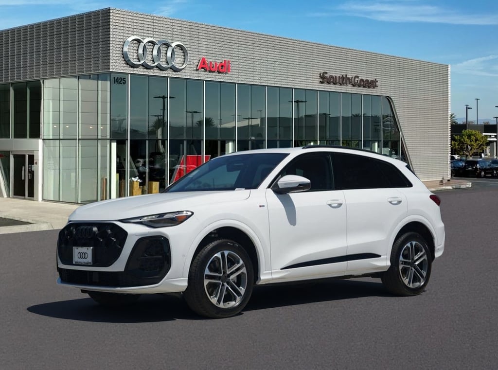 New 2026 Audi Q5 Premium SUV