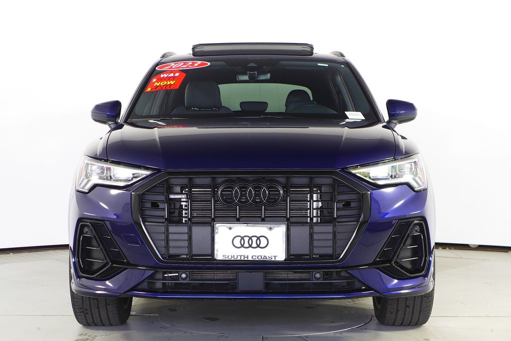 2023 Audi Q3 45 TFSI S line Premium photo 3