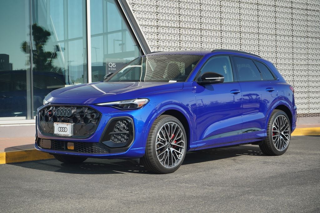 New 2025 Audi SQ5 Prestige SUV