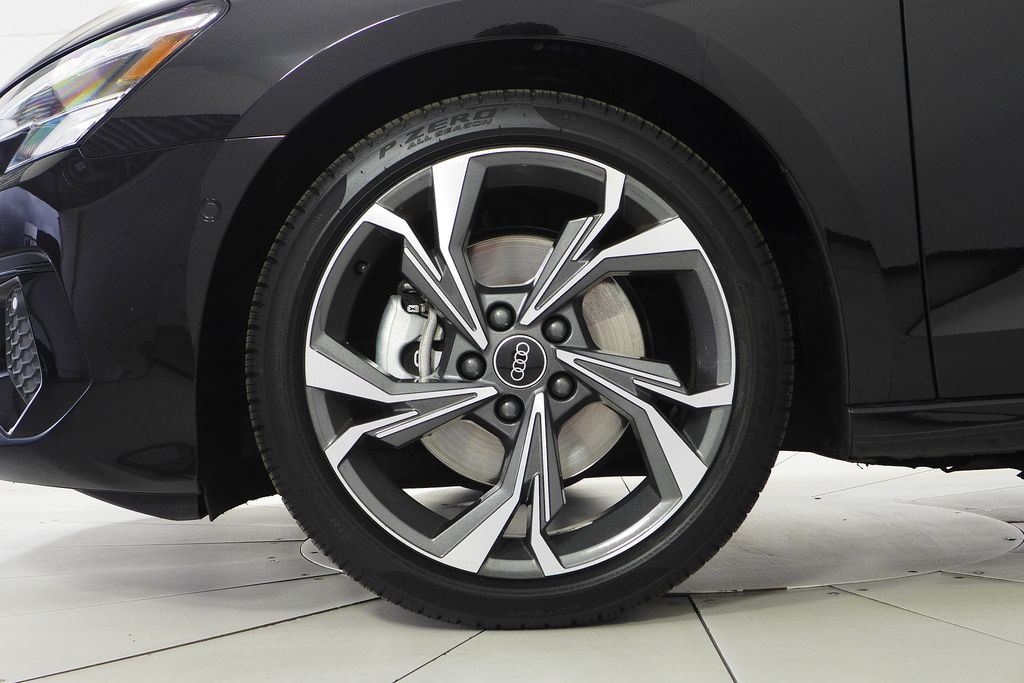 2023 Audi A3 40 Premium photo 4