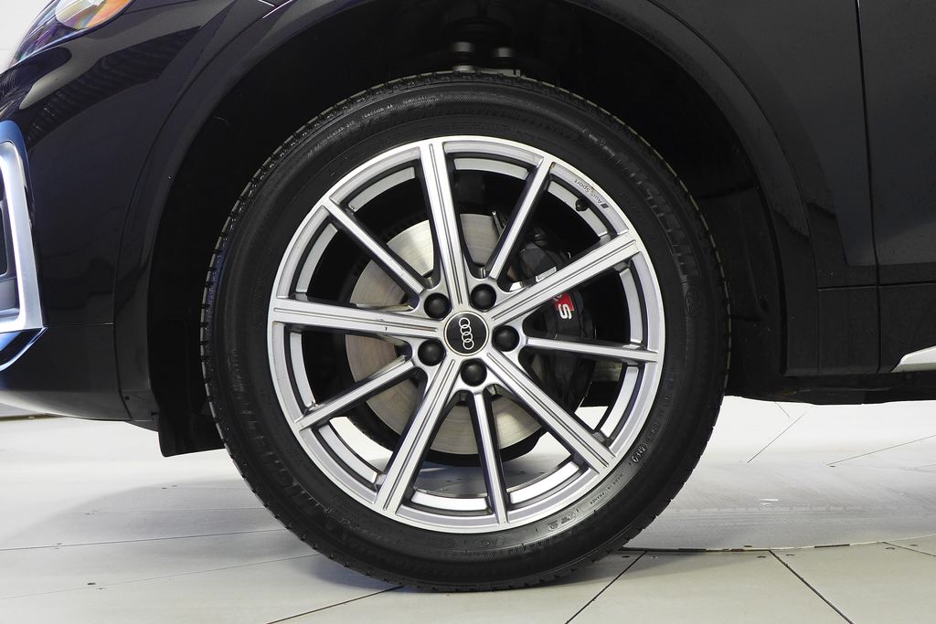 2023 Audi SQ5 Sportback Premium Plus photo 4