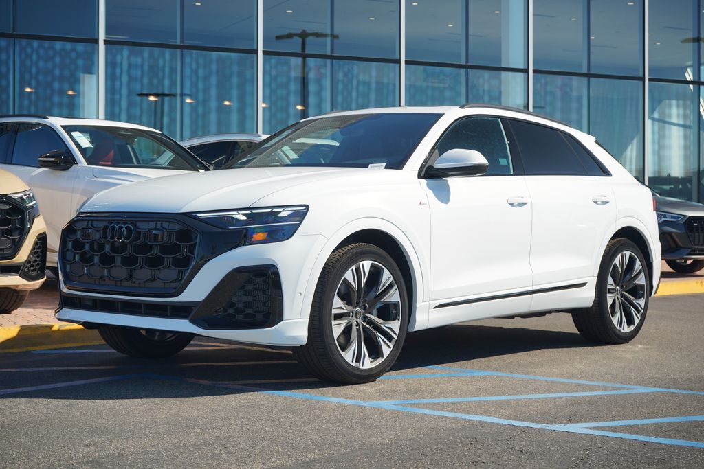 2026 Audi Q8 Premium Plus's photo