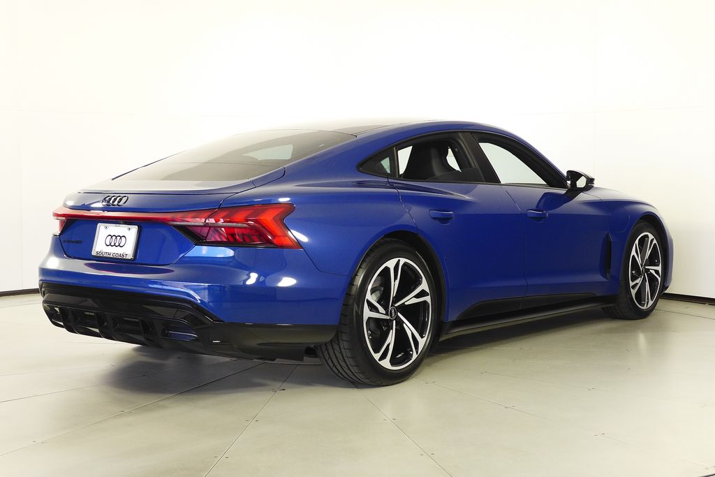 2023 Audi e-tron GT Premium Plus photo 5