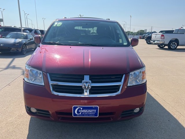 Used 2010 Dodge Grand Caravan SXT with VIN 2D4RN5D11AR489513 for sale in Cedar Falls, IA