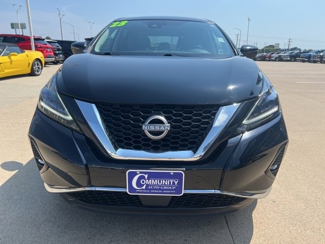 Used 2023 Nissan Murano SL with VIN 5N1AZ2CS6PC101597 for sale in Cedar Falls, IA