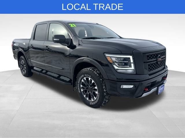 2021 Nissan Titan PRO-4X's photo
