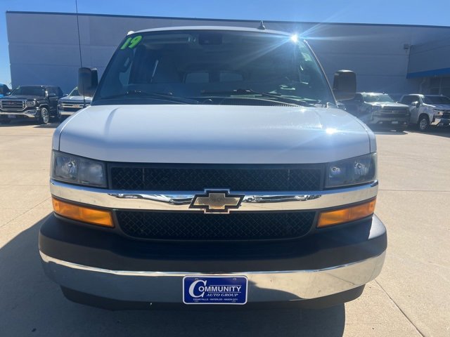 Used 2019 Chevrolet Express Passenger LT with VIN 1GAZGPFP4K1169959 for sale in Cedar Falls, IA