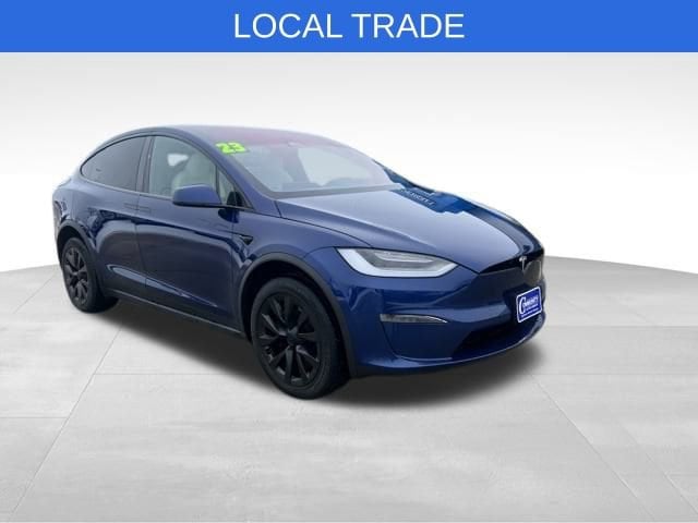 2023 Tesla Model X Long Range's photo