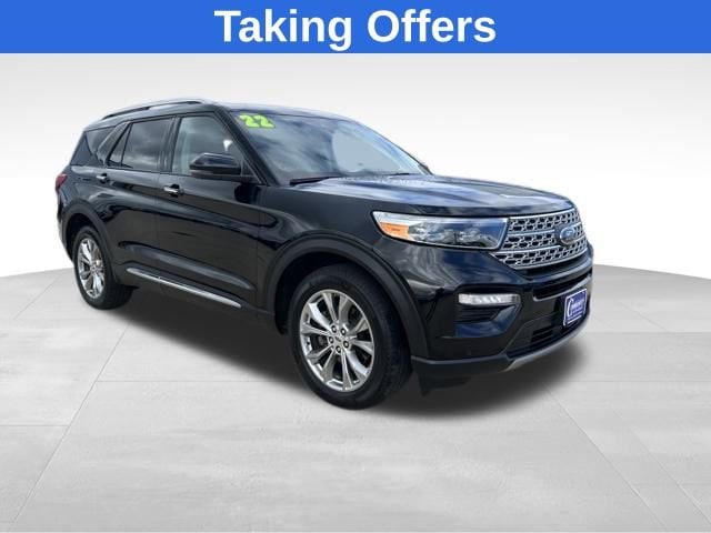 2022 Ford Explorer Limited's photo
