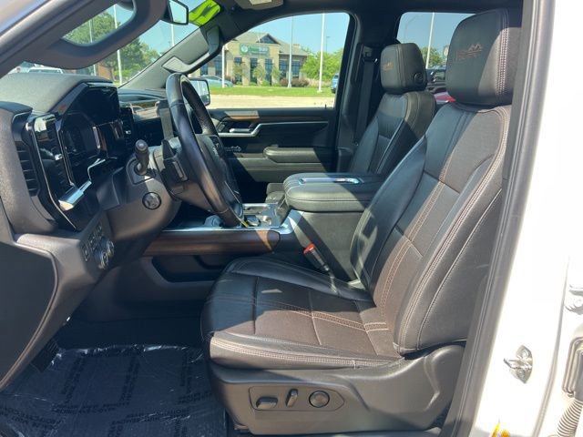 2022 Chevrolet Silverado 1500 High Country - Photo 17