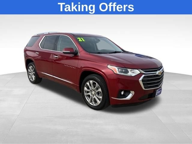 2021 Chevrolet Traverse Premier's photo
