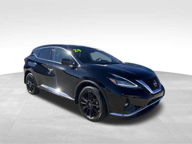 2024 Nissan Murano SL's photo