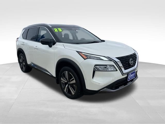 2023 Nissan Rogue SL's photo