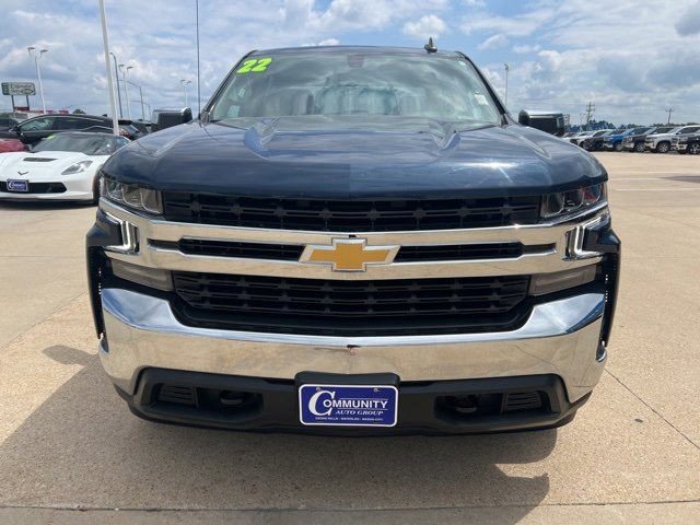 Used 2022 Chevrolet Silverado 1500 Limited LT with VIN 3GCUYDED6NG186045 for sale in Cedar Falls, IA