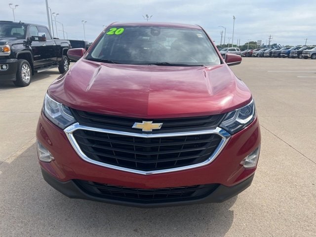 Used 2020 Chevrolet Equinox LT with VIN 2GNAXJEV9L6257879 for sale in Cedar Falls, IA