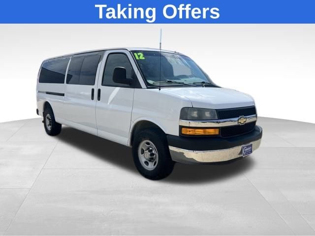 2012 Chevrolet Express LS's photo