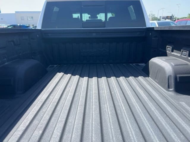2022 Chevrolet Silverado 1500 High Country - Photo 14