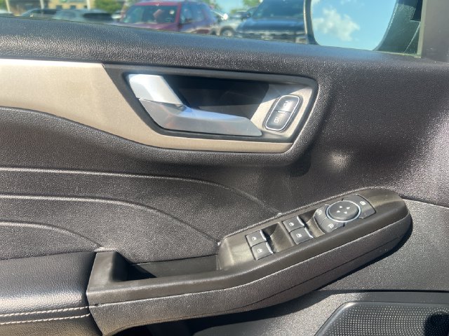 2021 Ford Escape SE - Photo 26