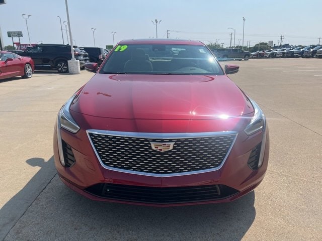 Used 2019 Cadillac CT6 Luxury with VIN 1G6KB5RS4KU139146 for sale in Cedar Falls, IA