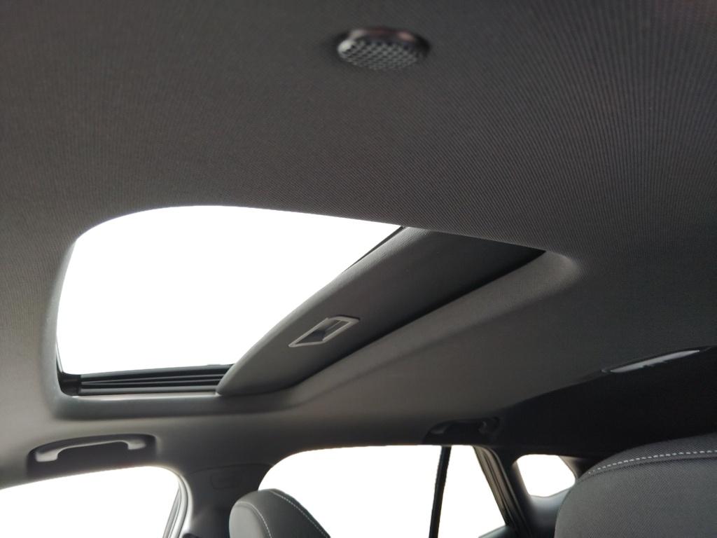 2026 Chevrolet Trax RS - Photo 21