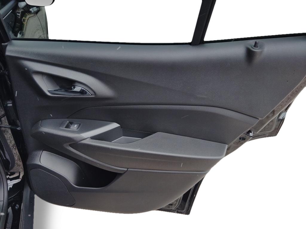 2026 Chevrolet Trax RS - Photo 25