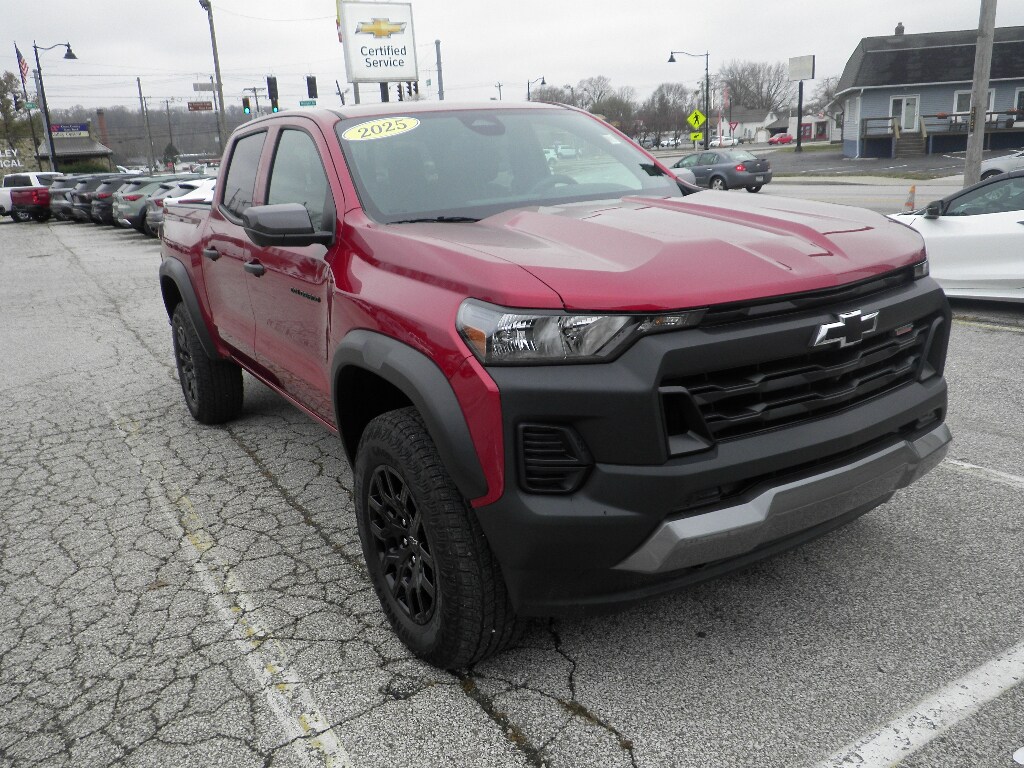 2025 Chevrolet Colorado Trail Boss photo 4