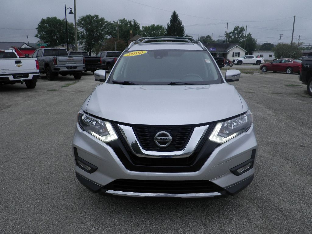 2020 Nissan Rogue SV photo 2