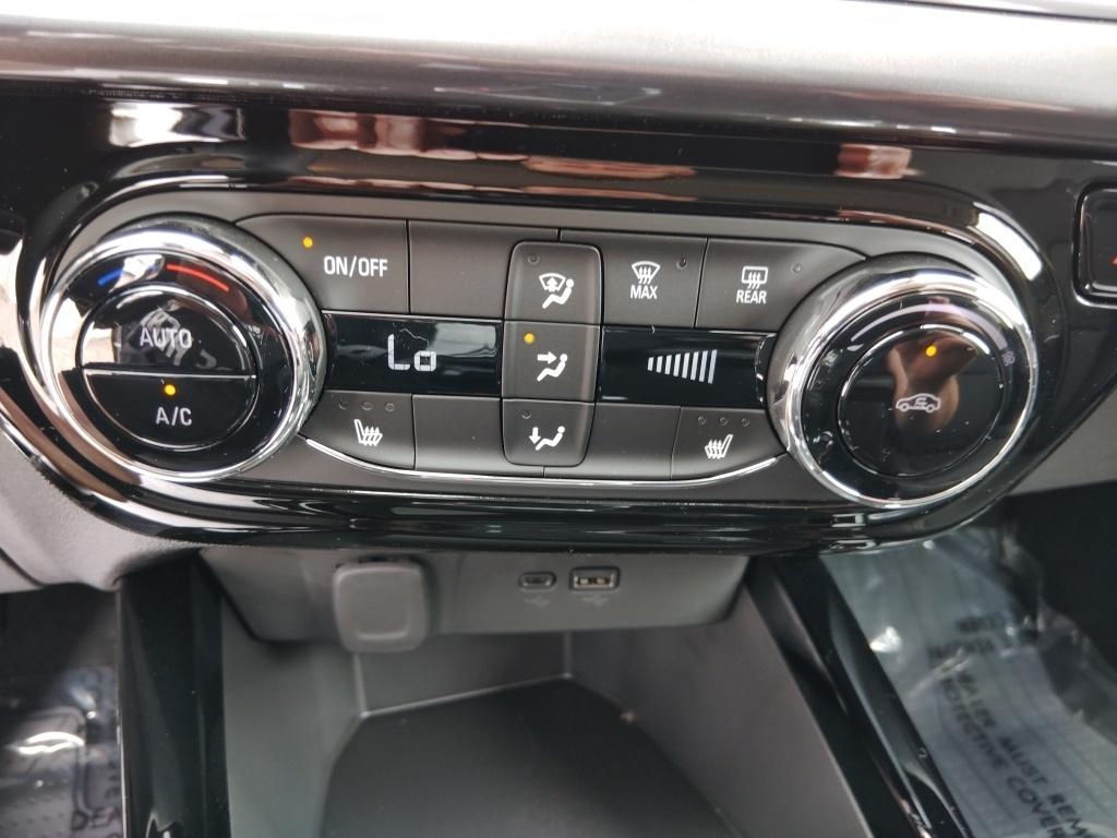 2026 Chevrolet Trax Activ - Photo 21