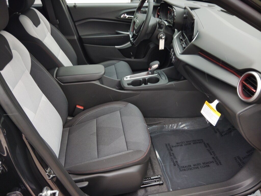 2026 Chevrolet Trax RS - Photo 28