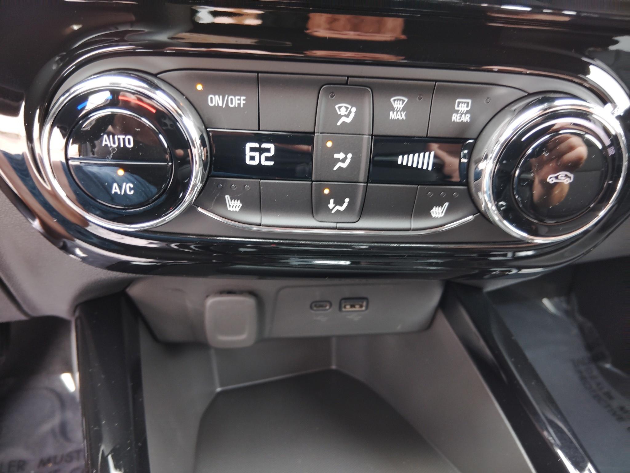 2026 Chevrolet Trax RS - Photo 22