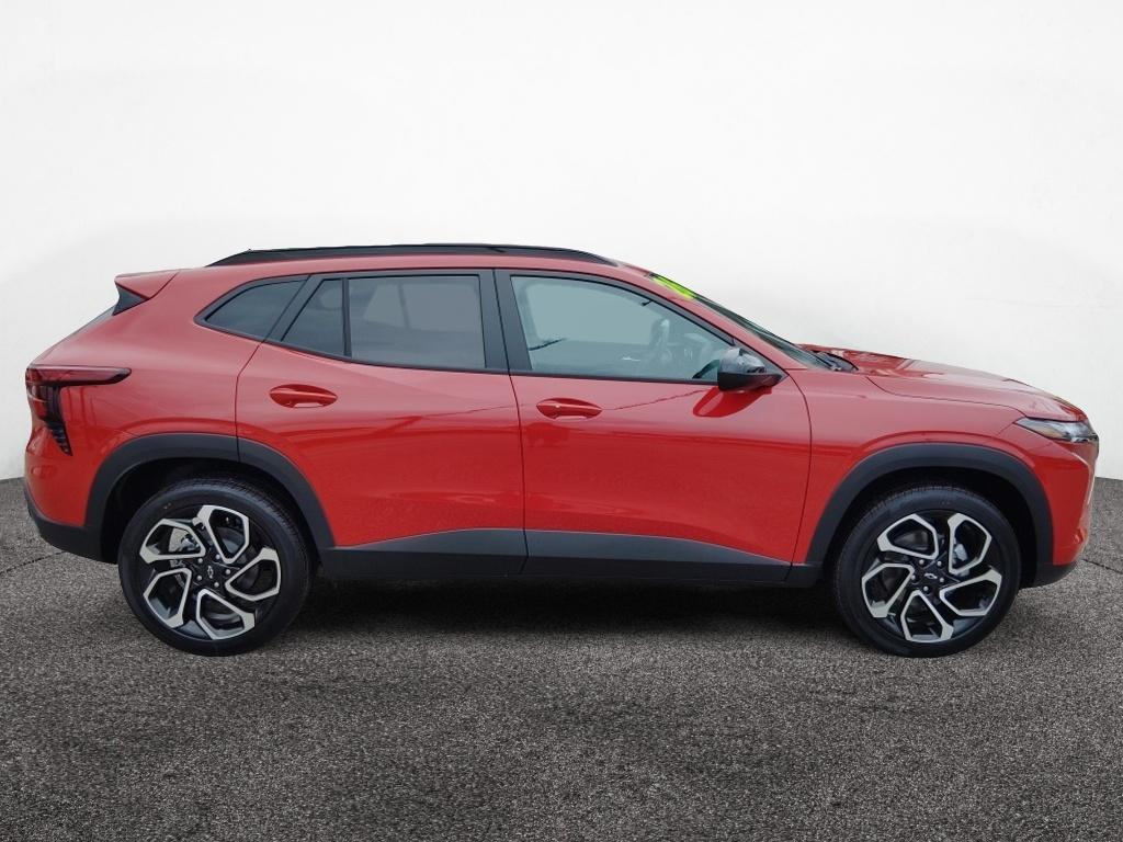 2026 Chevrolet Trax RS - Photo 8