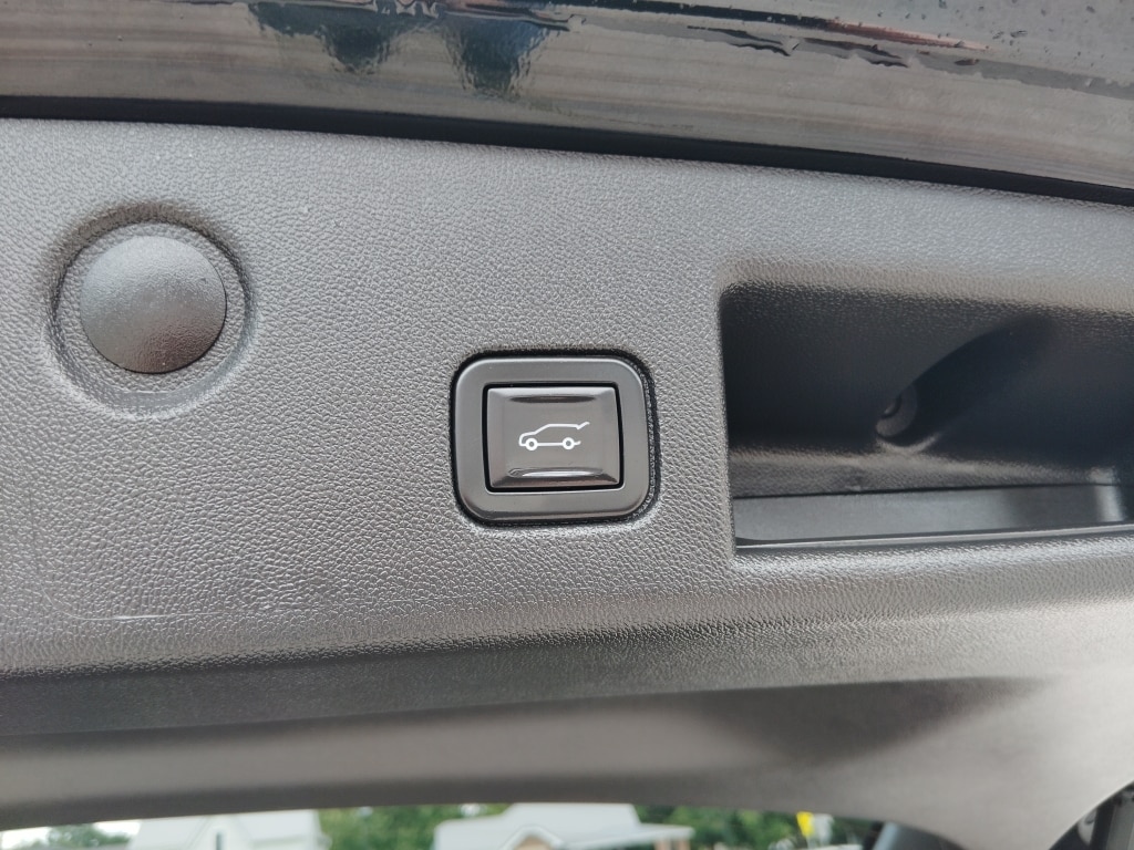 2024 Chevrolet Equinox LT - Photo 28