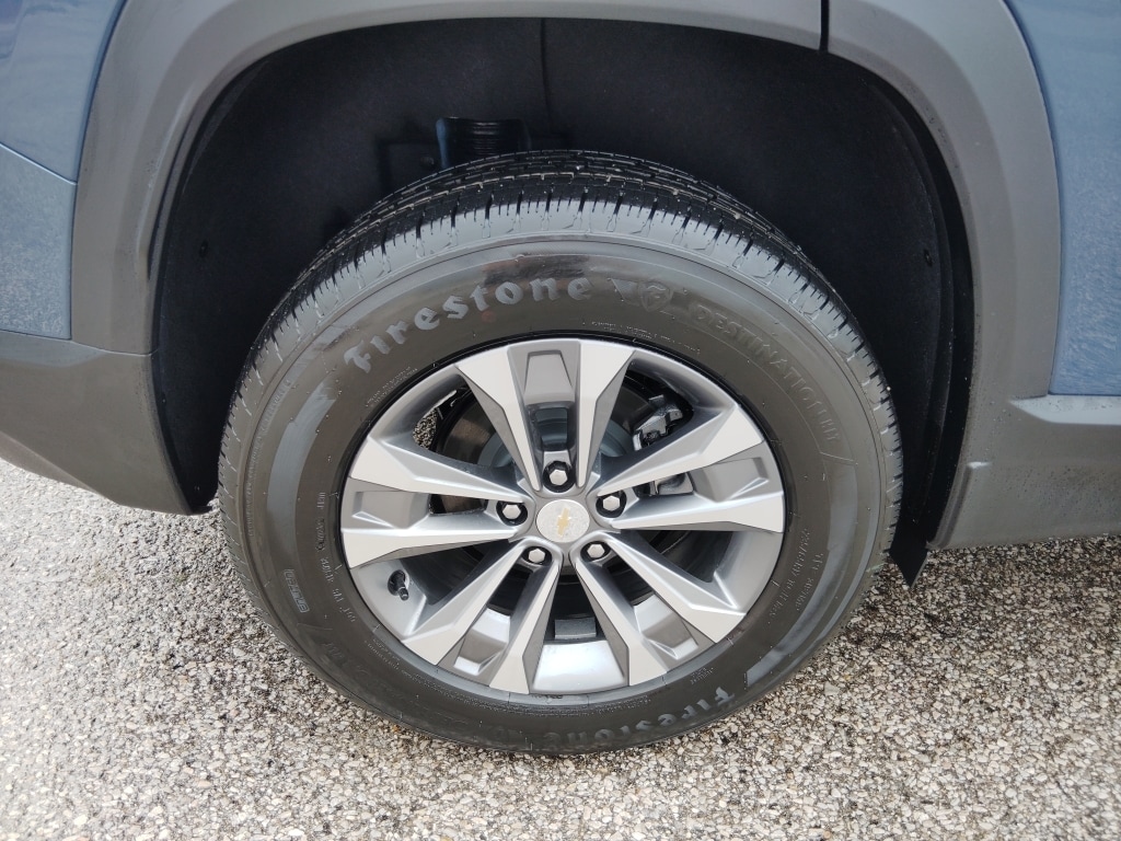 2026 Chevrolet Equinox LT - Photo 9