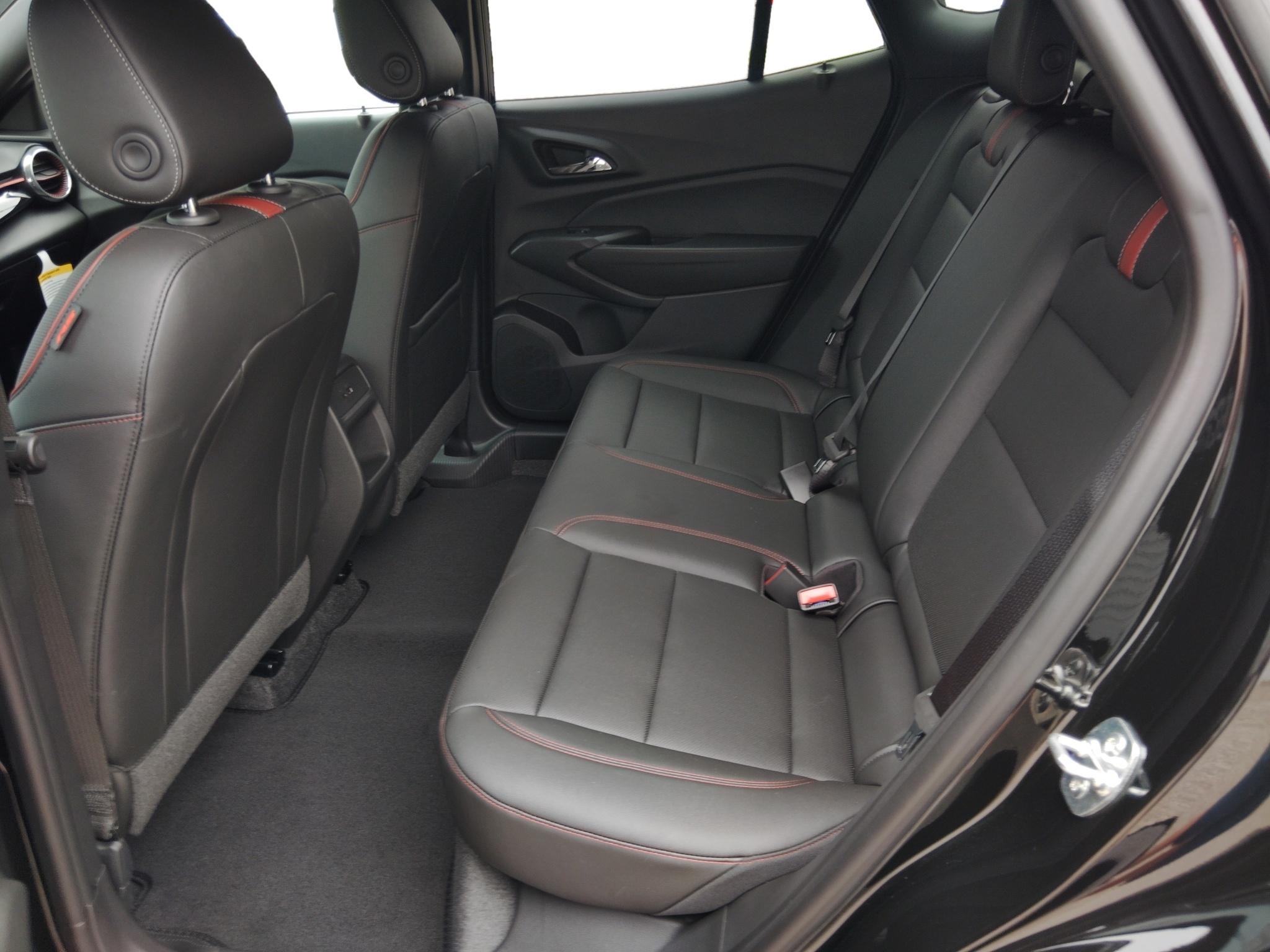 2026 Chevrolet Trax RS - Photo 25