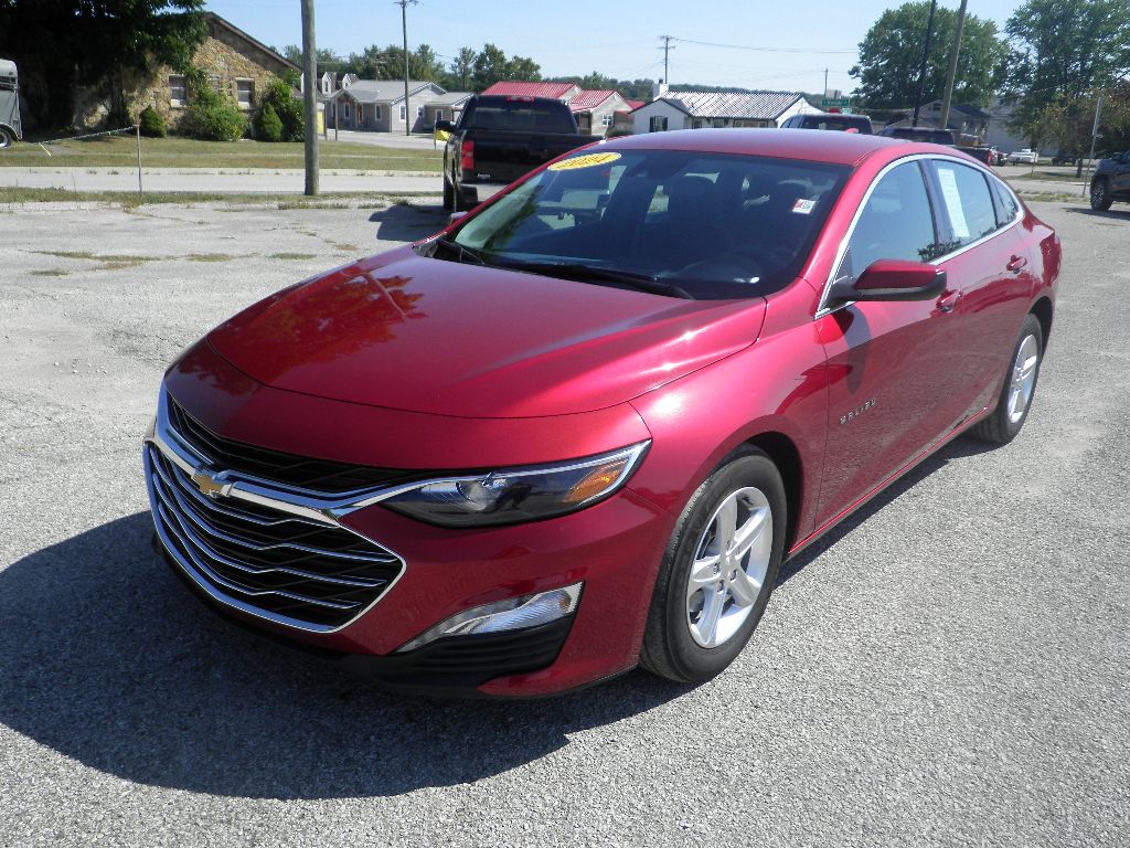2024 Chevrolet Malibu 1LT photo 3