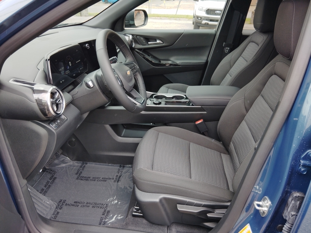 2026 Chevrolet Equinox LT - Photo 13