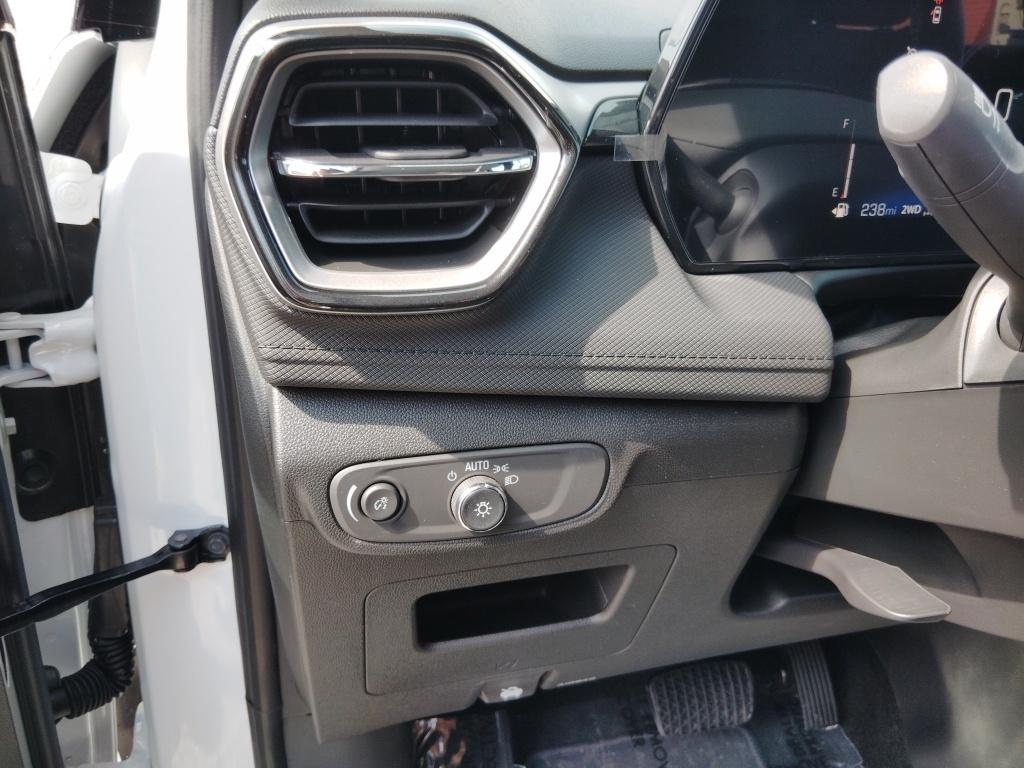2026 Chevrolet Trailblazer LT - Photo 14